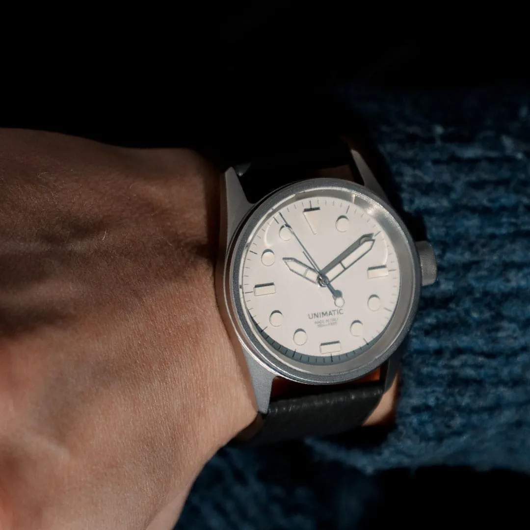 Unimatic Modello Cinque UT5-GO horloge wit quartz