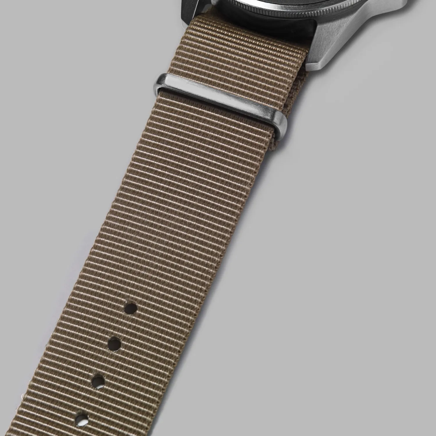 Unimatic NATO Nylon Fabric Strap Set horlogebandjes 4 stuks