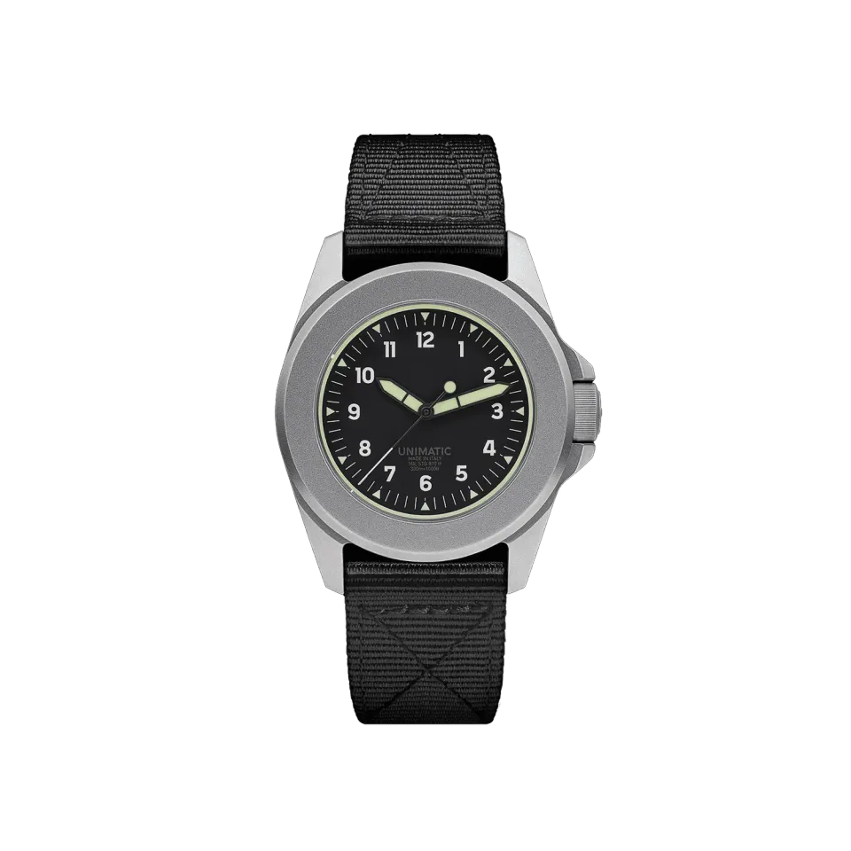 Unimatic Modello Quattro UT4-B horloge zwart quartz 300m