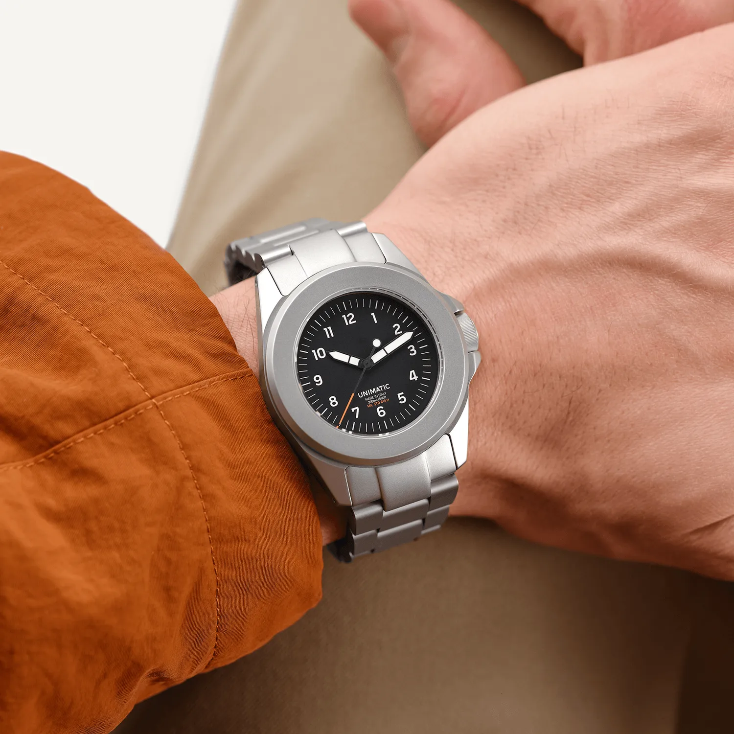 Unimatic Modello Quattro UT4 horloge zwart quartz