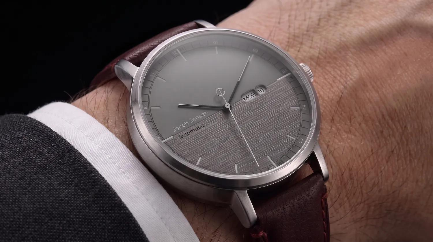 Jacob Jensen Aekvator 1003 horloge grijs bruin leer