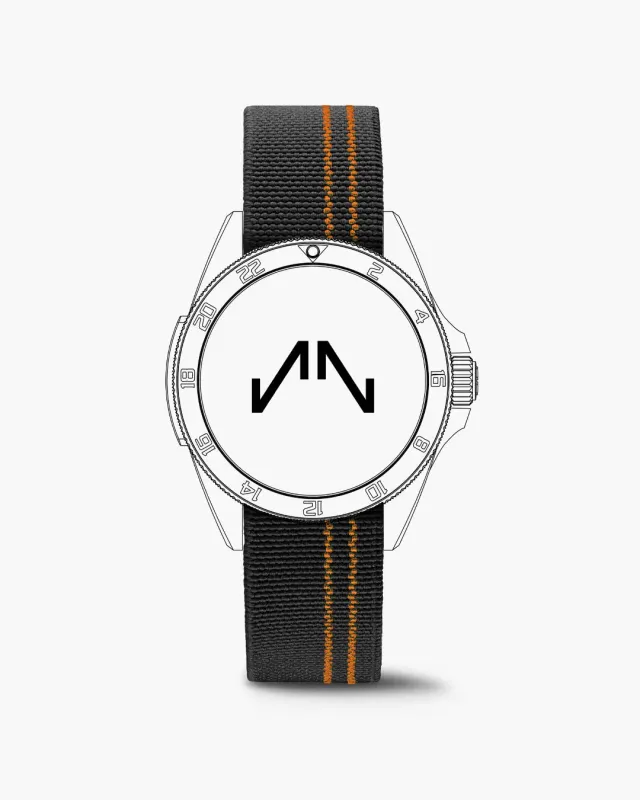 Norqain Neverest GMT 41mm horlogeband oranje flex