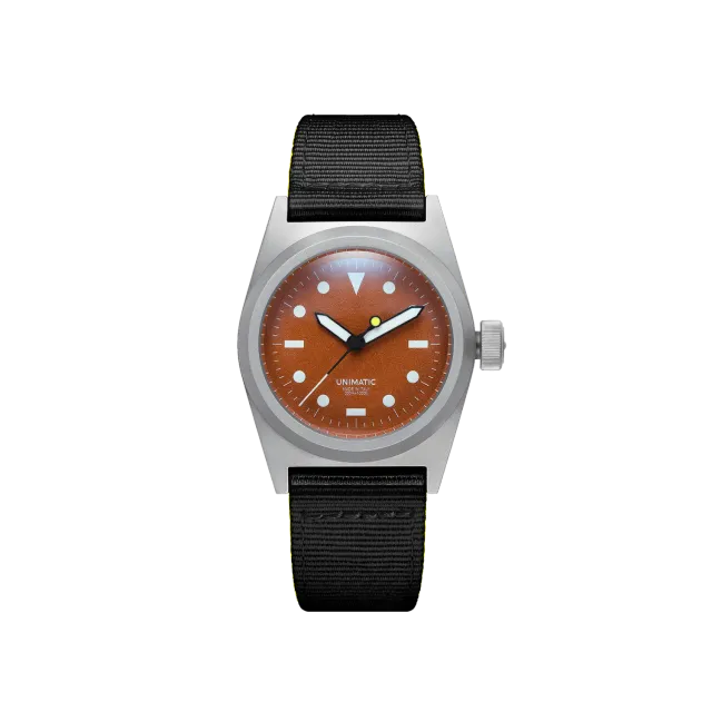 Unimatic Modello Due U2-TSP veldhorloge rood 38mm