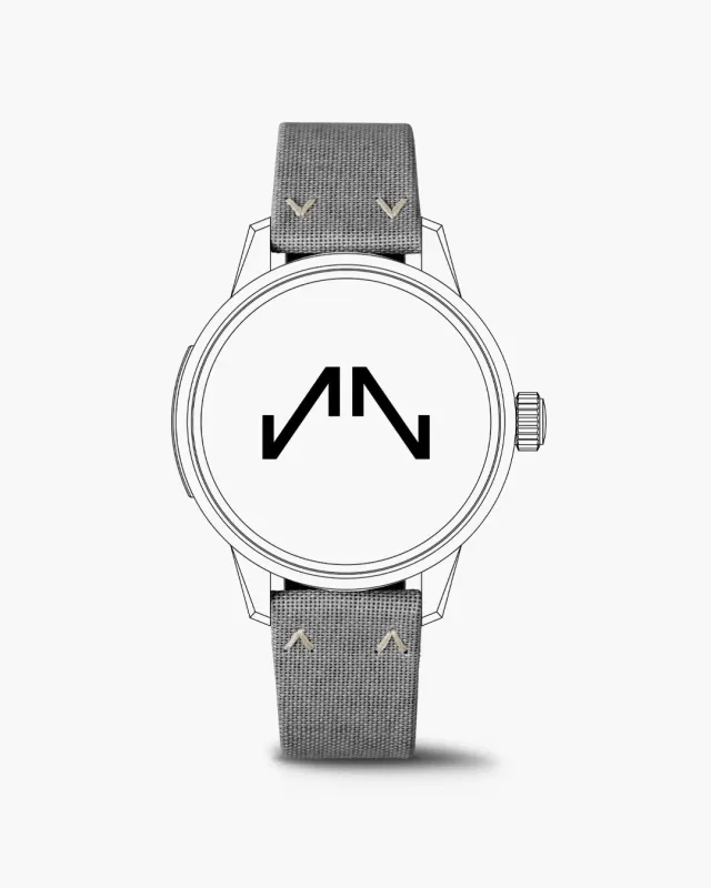 Norqain Freedom 60 42mm horlogeband grijs textiel