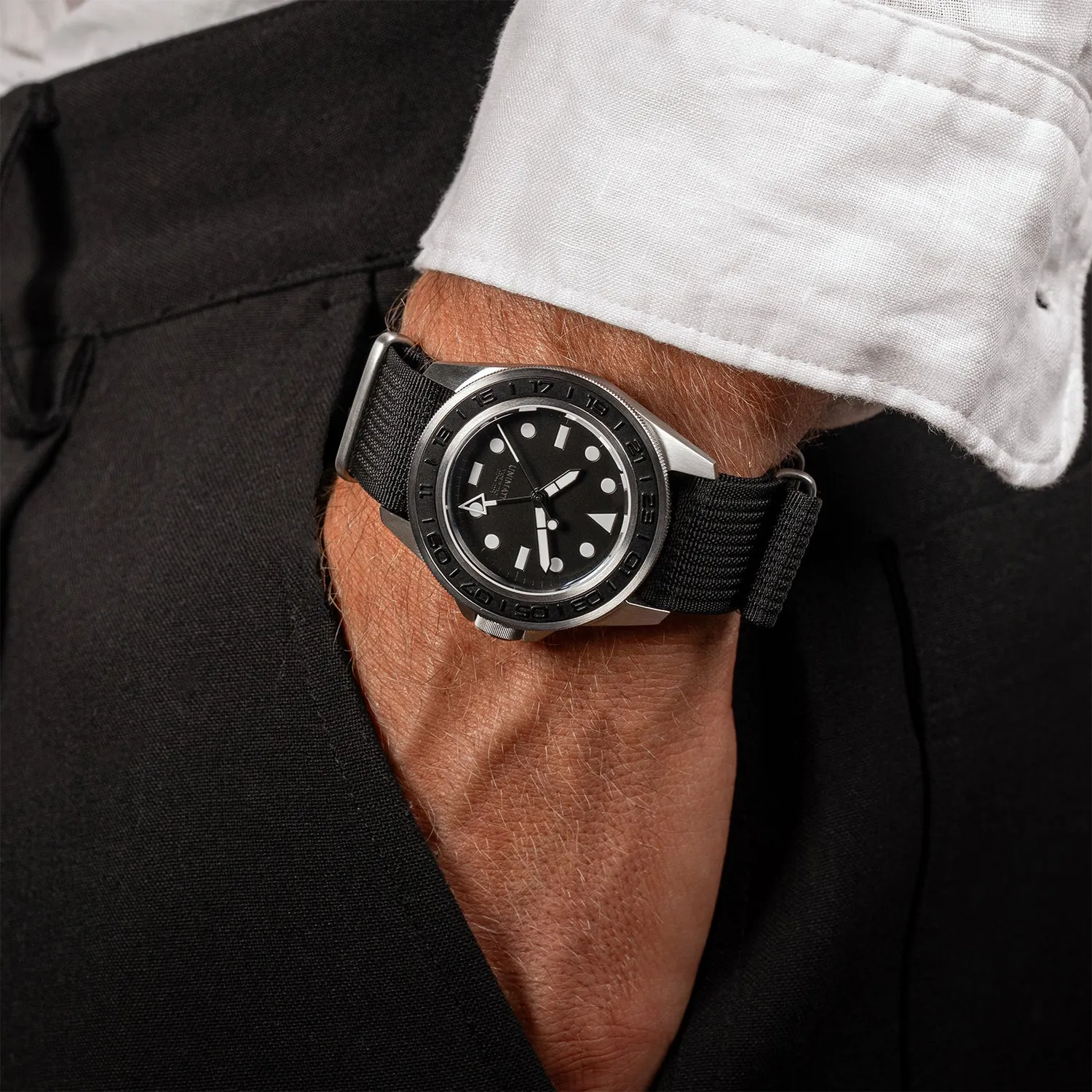 Unimatic Modello Uno U1-GMT-AEB horloge zwart GMT